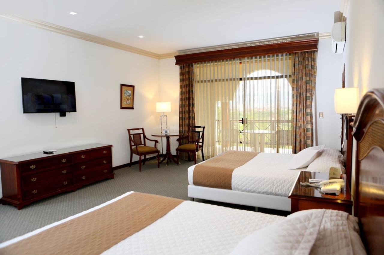 Hotel Los Parrales Тариха Экстерьер фото