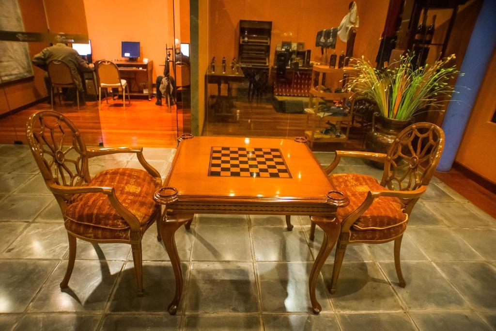 Hotel Los Parrales Тариха Экстерьер фото